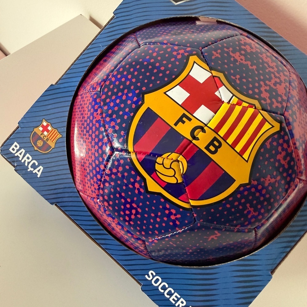 Barça Soccer Ball - Picture 2 of 4
